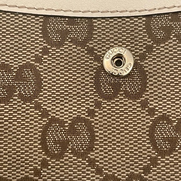 Gucci Beige GG Wallet - Picture 4 of 10